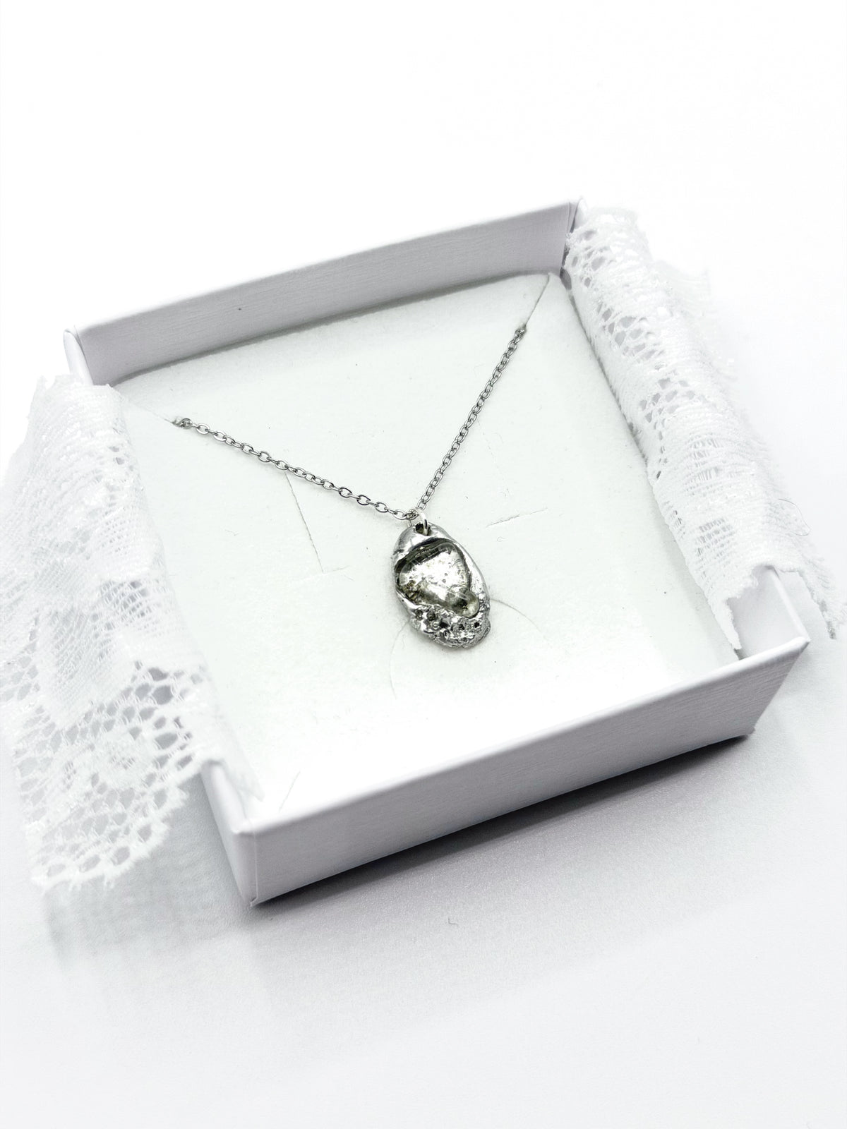 ECLAT necklace 48