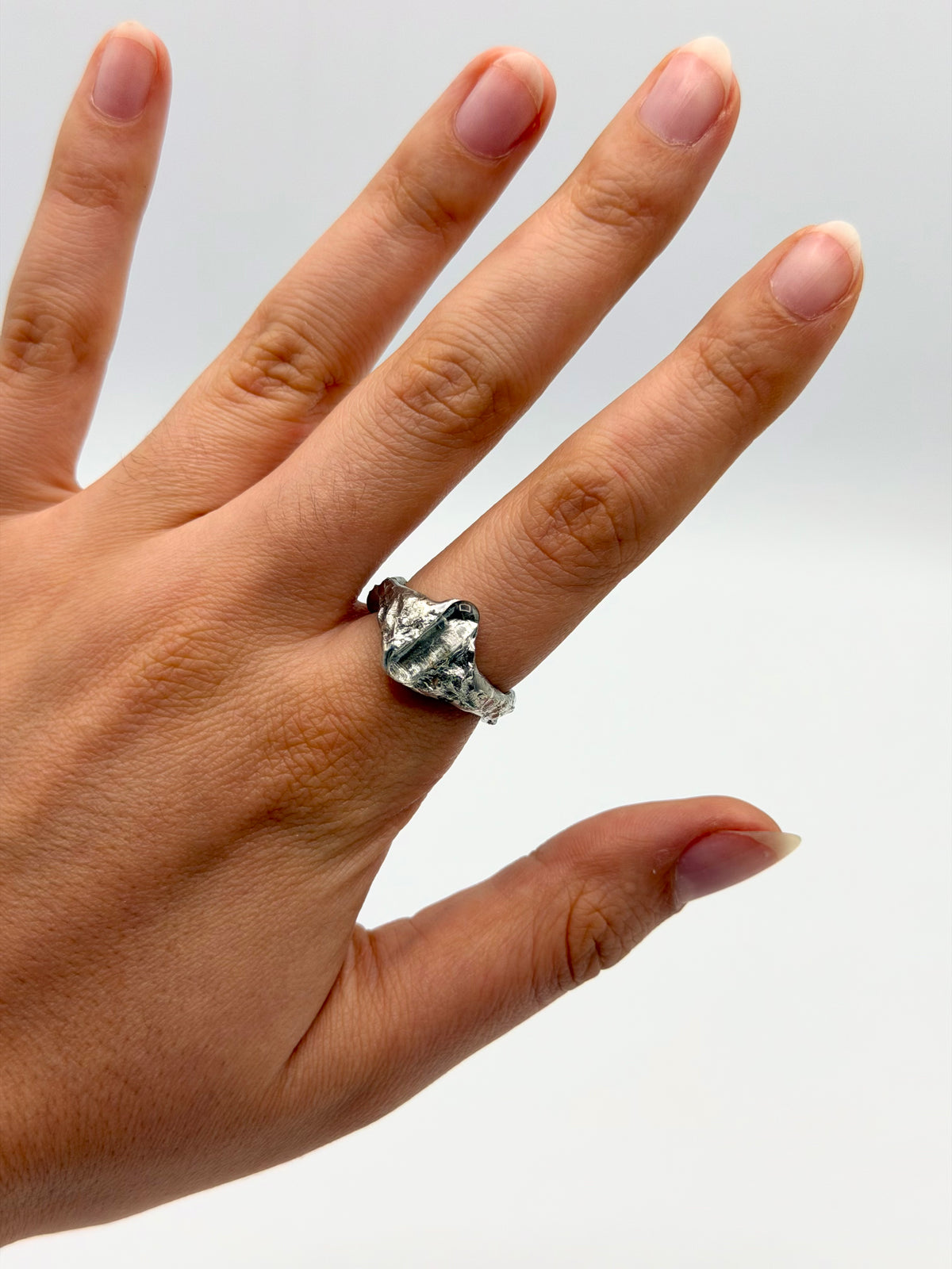 ECLAT ring 46