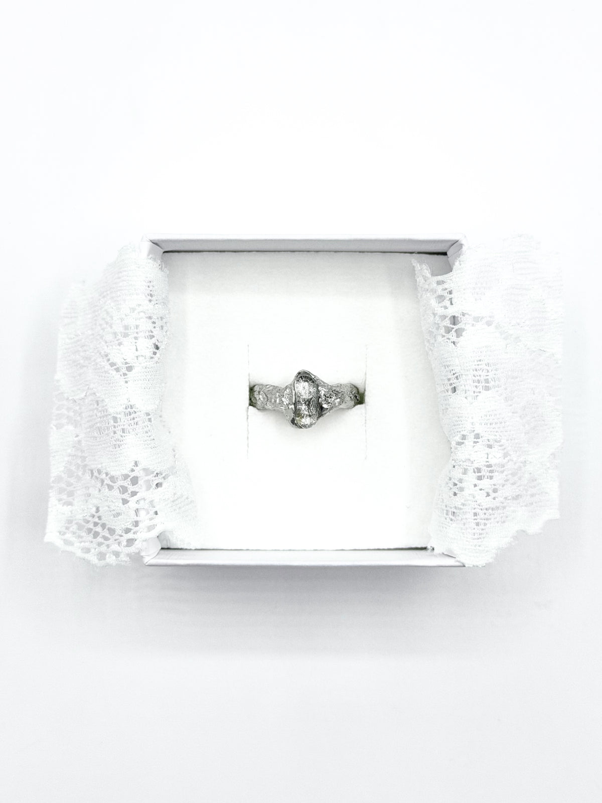 ECLAT ring 43