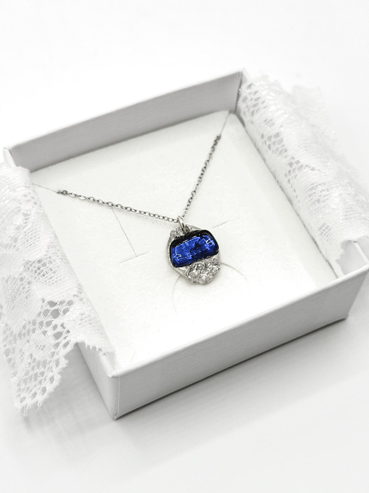 ECLAT necklace 63