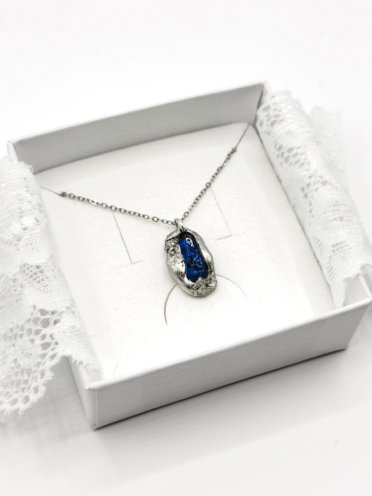 ECLAT necklace 64